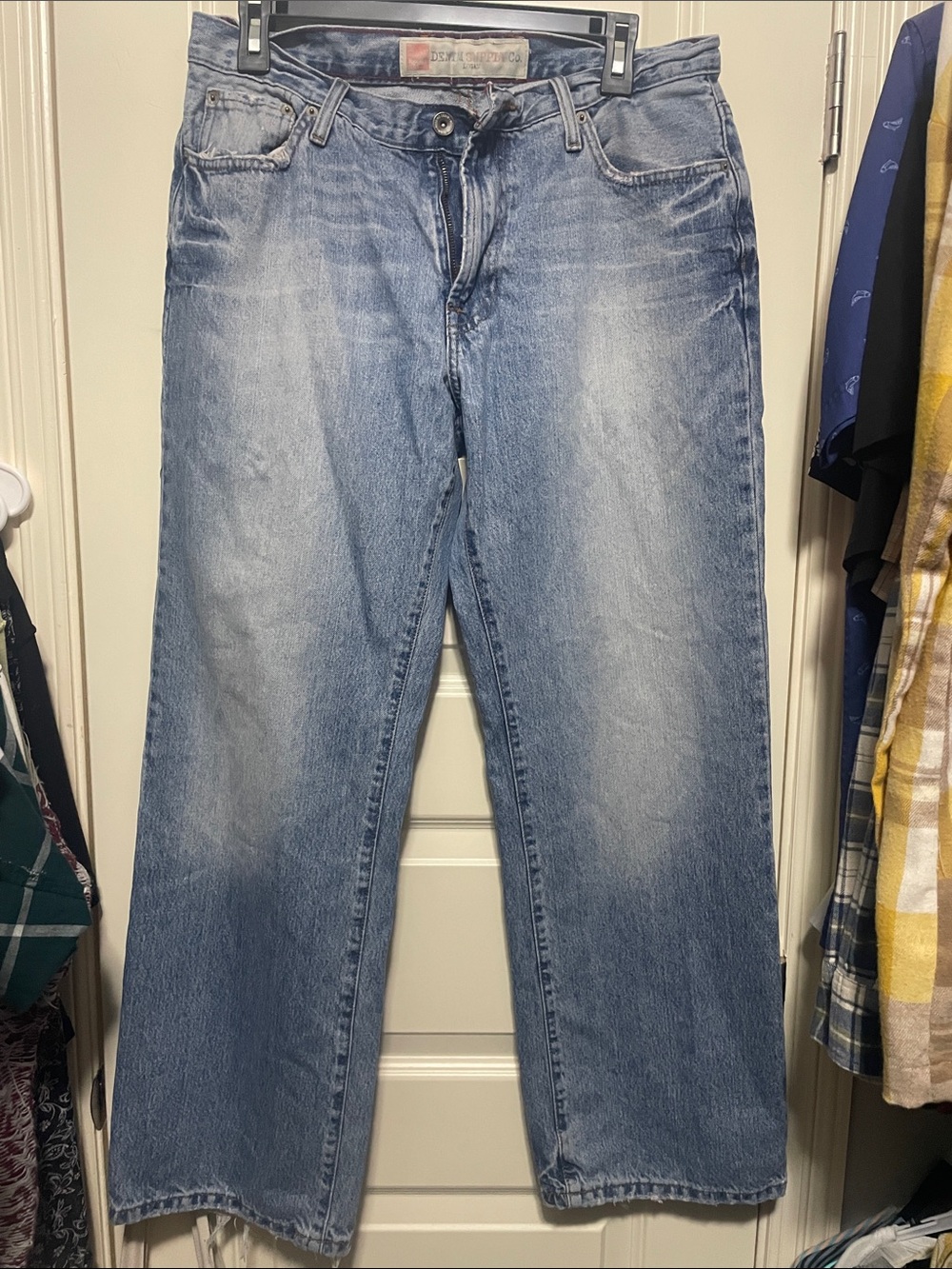 Mossimo Supply Co. Faded Light Blue Relaxed Jeans